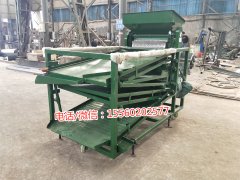 大型花椒篩選機、多層花椒篩選機、無刺青椒打靶機發往重慶豐都縣